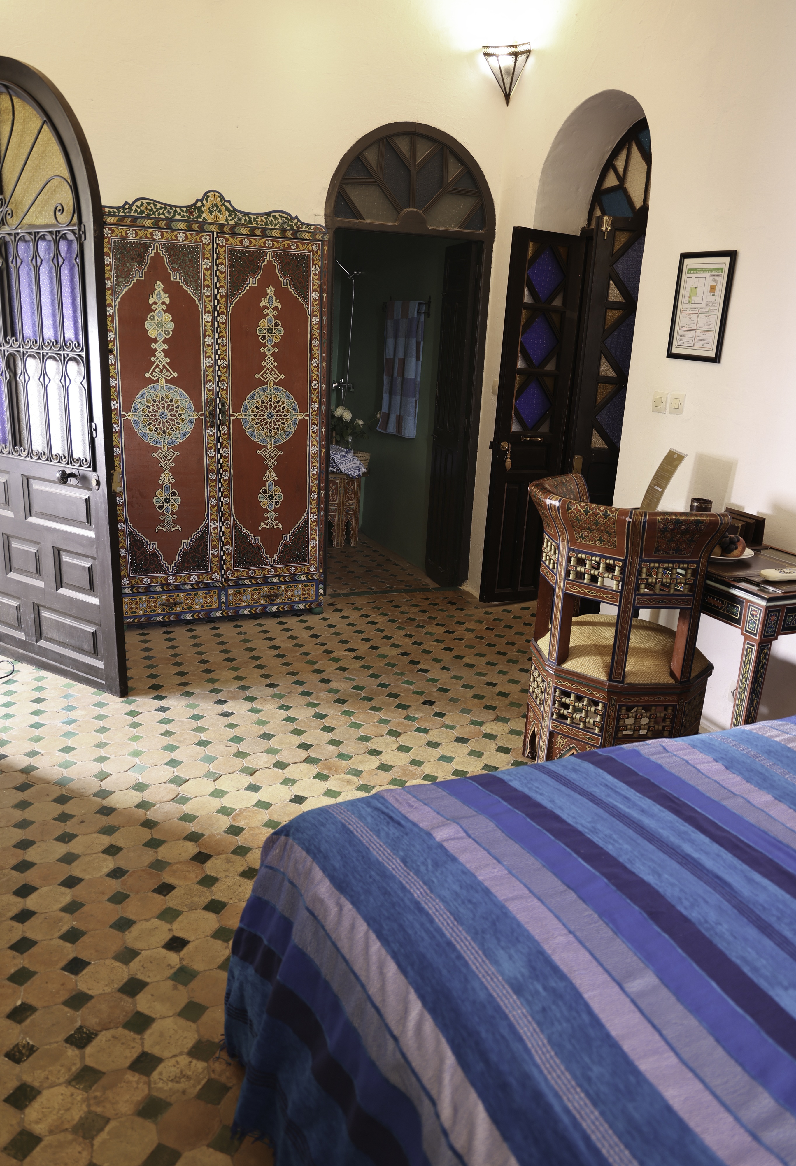 Double Room — Photo 2